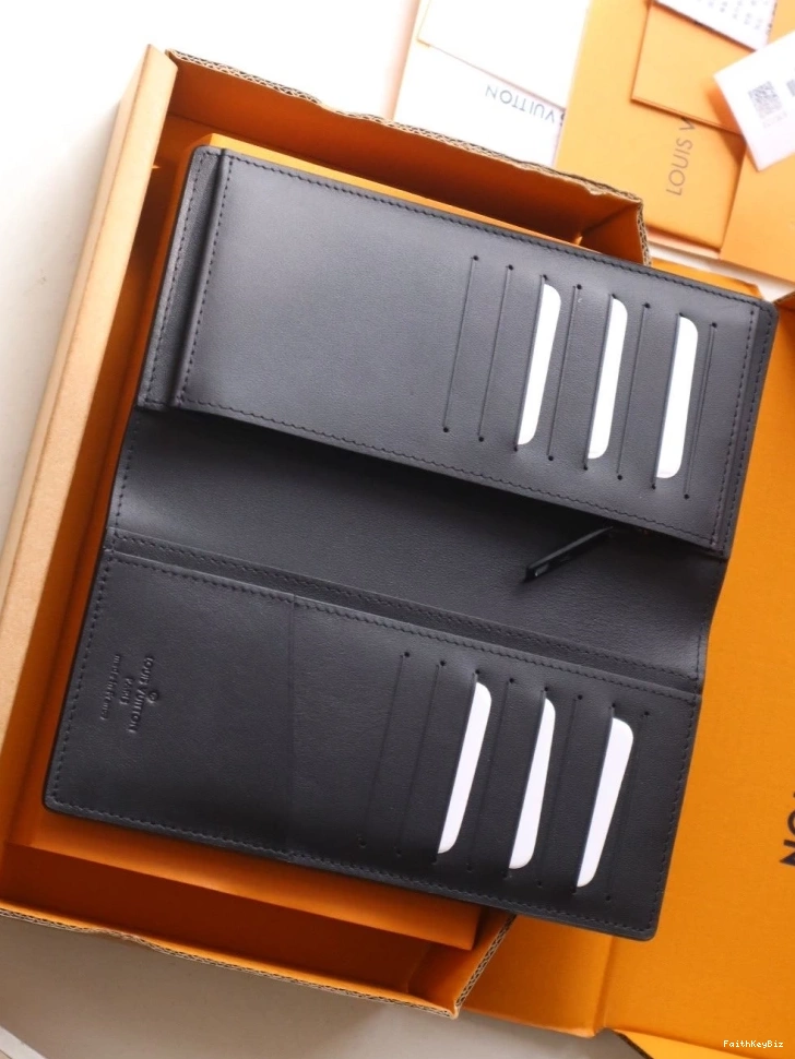 Soft LX 12014 Wallets 0619